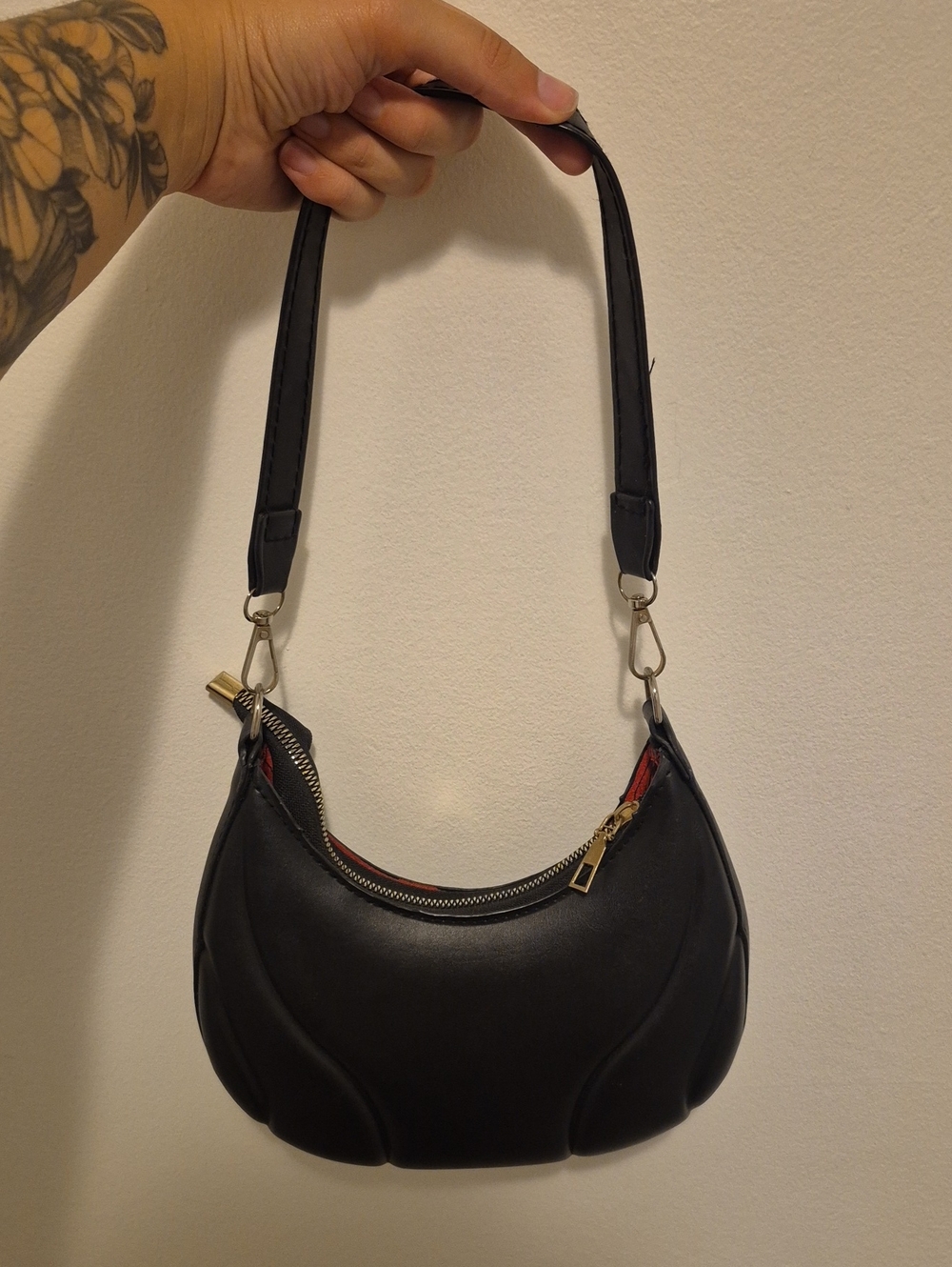 Black Crescent Shoulder Bag - Unbranded